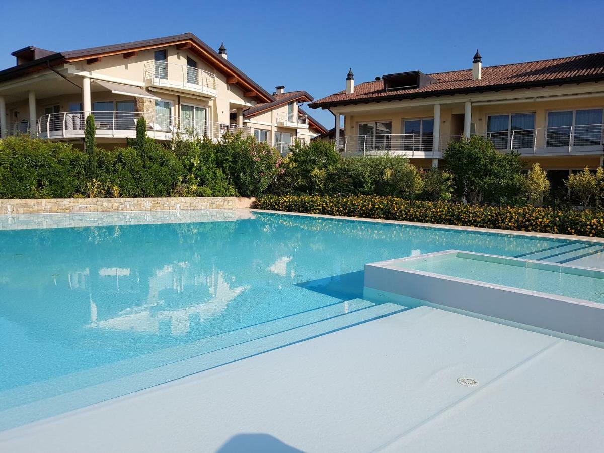 De Luxe Apartments Eden Sirmione Exterior foto