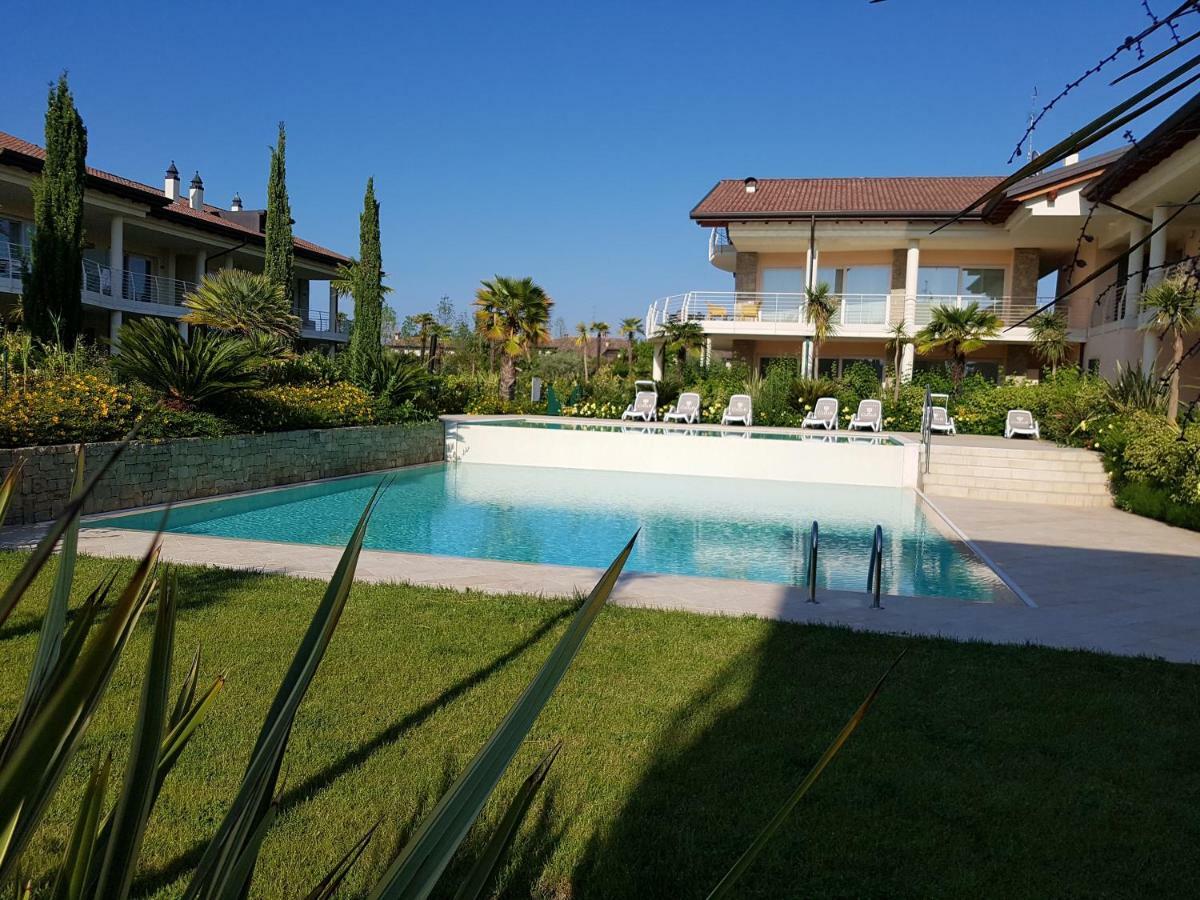 De Luxe Apartments Eden Sirmione Exterior foto